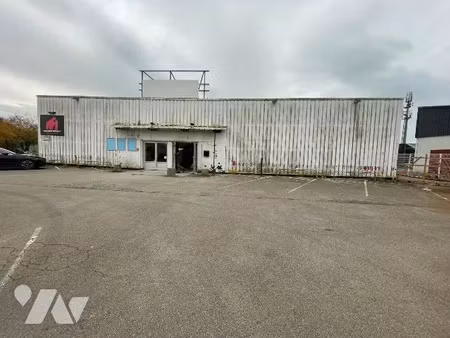 vente locaux professionnels à eu (76260)  37 900 €