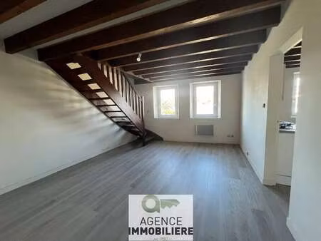 location appartement 3 pièces à saint-florent-le-vieil (49410) : à louer 3 pièces / 63m² s