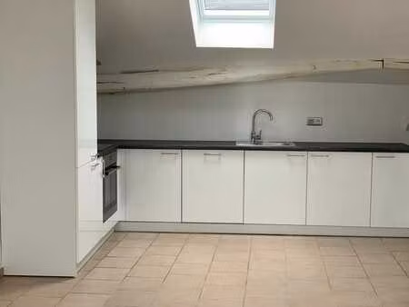 appartement à louer entièrement remis à neuf !