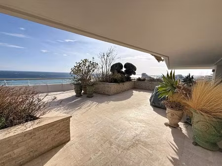 4 pieces avec terrasse et vue panoramique mer - villeneuve loubet