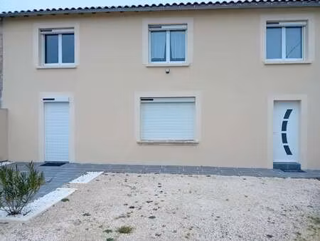 vente maison à clussais-la-pommeraie (79190) : à vendre / 120m² clussais-la-pommeraie