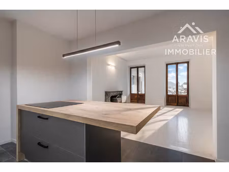 t2 rénové avec balcon