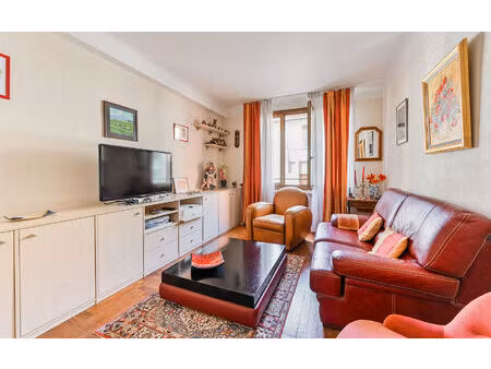 viager ? villeurbanne ? t2 50 m² avec garage