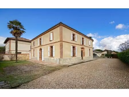 maison castelsarrasin m² t-8 à vendre  350 000 €