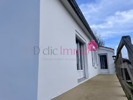 agréable maison située à commequiers entre saint-gilles-cr