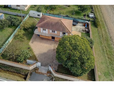 belle maison familiale de 155m2 à diemoz   au calme