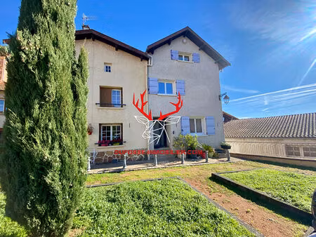 maison de ville - centre historique de perreux