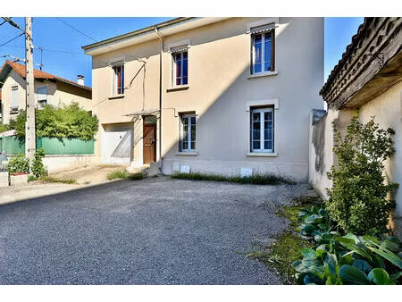 maison villeurbanne 8 pièce(s) 195 m2