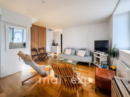 immeuble de caractère avec vue mer  quartier prisé du manémeu