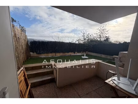 location appartement 1 pièce 27 m² à saint-laurent-du-var (06700)