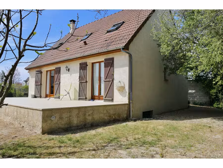 maison à vendre à bezannes (51)  4 chambres + sous sol complet sur une parcelle de 743m2 a