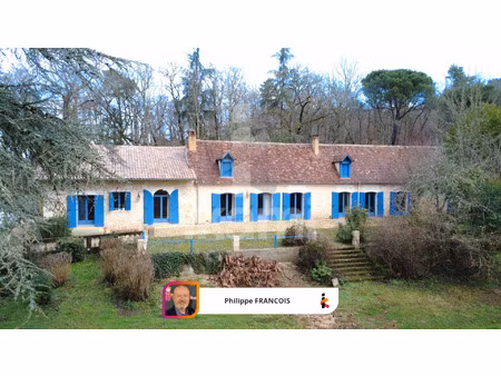 maison de caractère 250 m2 9 pièces