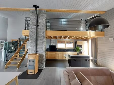 vente maison 6 pièces 172 m² leucamp (15120)