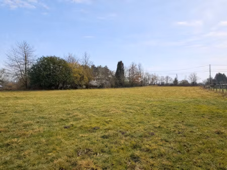 terrain à mestes en corrèze
