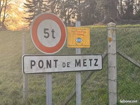 terrain 1 070 m² pont de metz