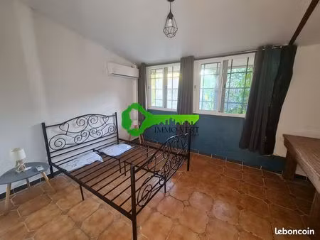 immo-vert  t2 meublé  macouria