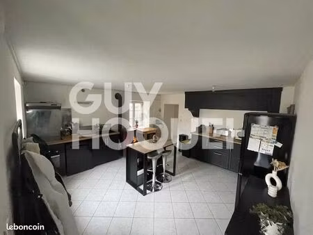 appartement 3 pièces 82 m²