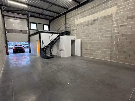 local d’activité 130m2