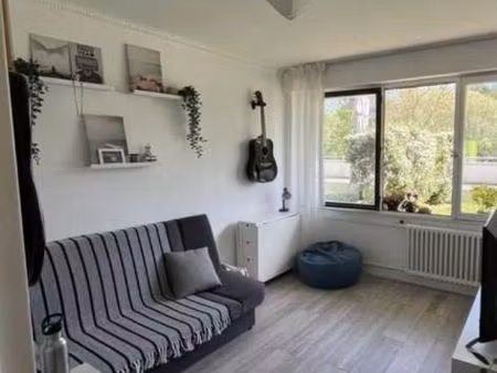 studio 1 pièce 17 m²