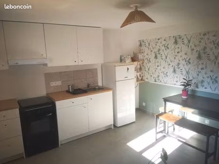 t2 meublé avec jardin – bail mobilité – location courte durée – smarves