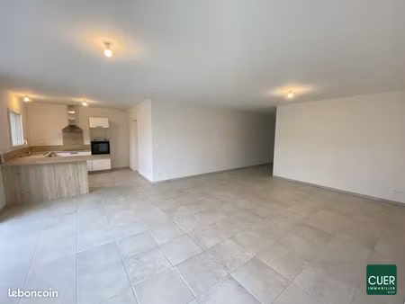 villa 5 pièces 92 m²