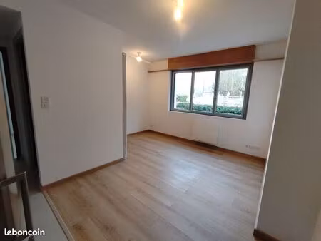 a louer 2 pièces entièrement rénové