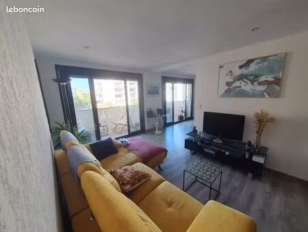 appartement t3/t4 + parking + cave