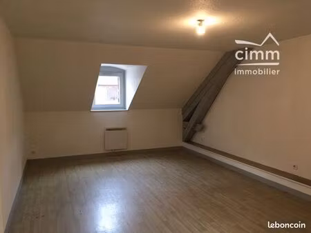 studio 1 pièce 33 m²