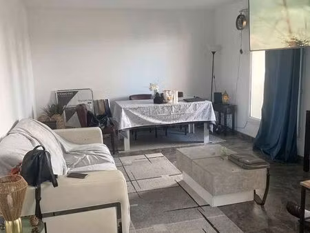 chambre à louer dans appartement refait à neuf