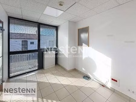 vente bureaux et commerces à saint-gervais (85230) : à vendre / 75m² saint-gervais