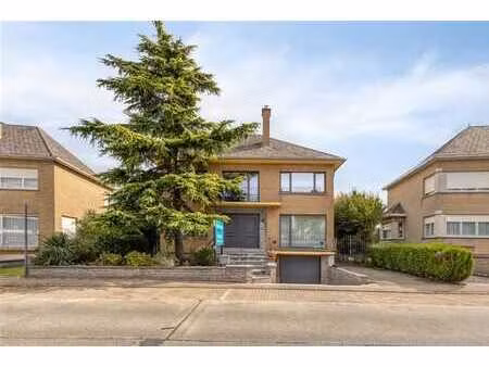 villa de caractère avec 4 chambres