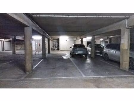 vente garage et parking à angers centre (49000) : à vendre / angers centre