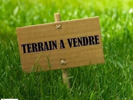 vente terrain à guiclan (29410) : à vendre / 1384m² guiclan