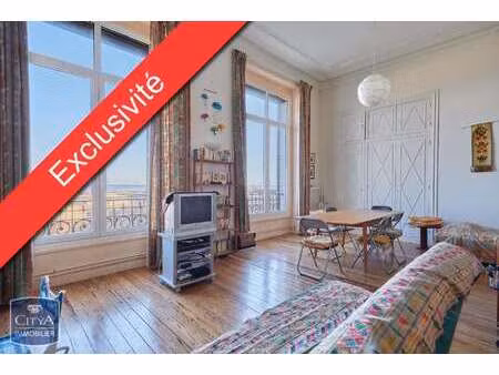 vente appartement 3 pièces bord de mer à trouville-sur-mer (14360) : à vendre 3 pièces bor