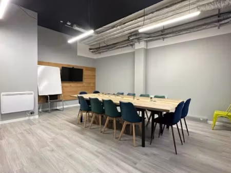 location locaux professionnels à cluses (74300)  nan €