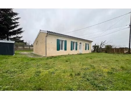 location maison  95.55 m² t-4 à saint-médard-d'eyrans  1 380 €