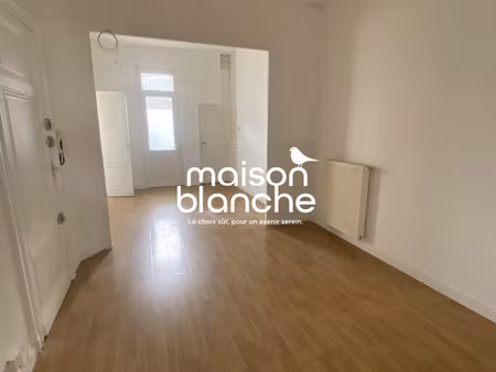 bordeaux saint genes a proximite du tram b dans quartier un calm