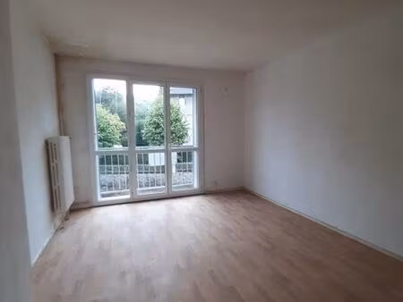 a 30 mn de belfort  * campagne * appt de type 4 lumineux