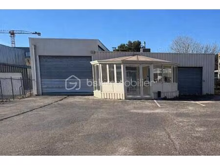 local commercial de 318 m² à rognac