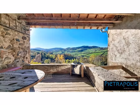 corps de ferme rénové charmant avec vue panoramique