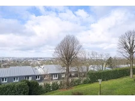3 pieces avec vue panoramique