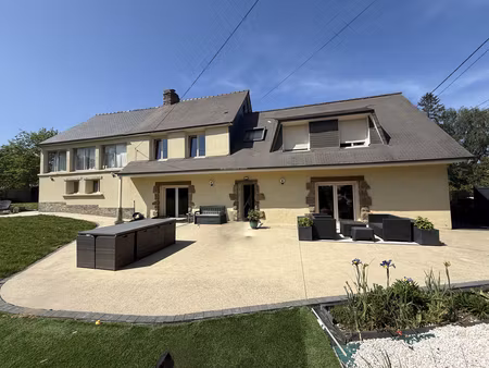 a 30 minutes de saint-malo  15 de dol et 10 de combourg