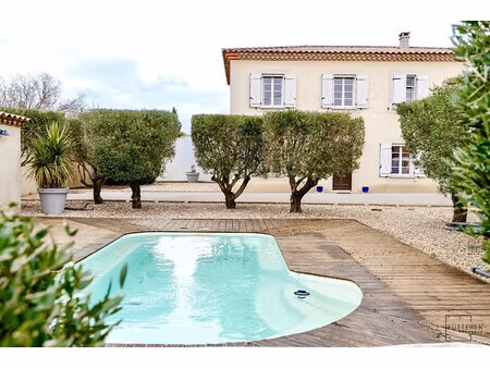 bastide 5 pieces avec piscine