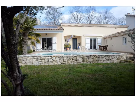 montélimar maison t6 de 147 m2 terrain 800 m2 piscine