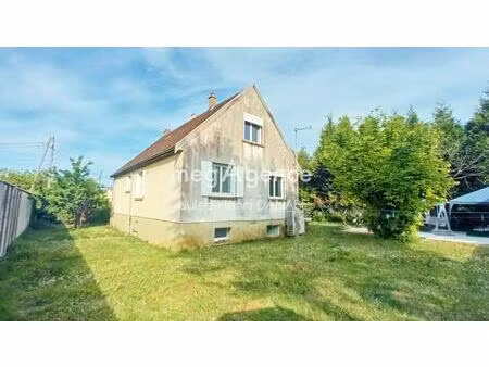 5 chambres  sous-sol  garage  pompe à chaleur