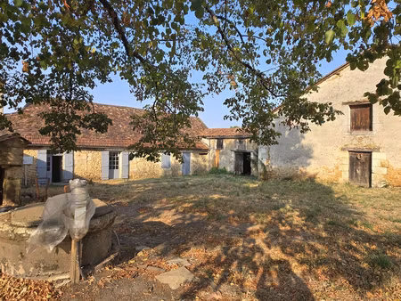 ensemble de charme à restaurer avec vue!