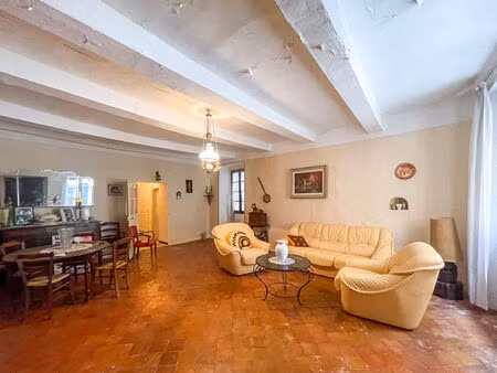 maison de village en pierre 147m² avec caves et greniers : idéal artisan ou projet rénovat