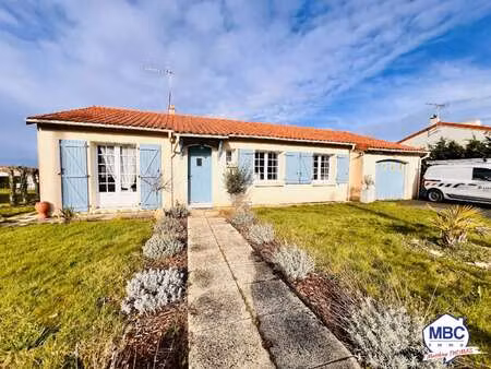 vente maison à montrevault-sur-evre (49110) : à vendre / 89m² montrevault-sur-evre