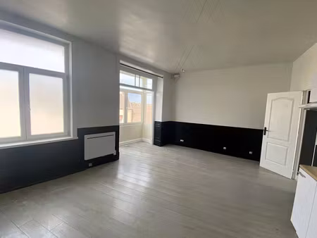 location appartement 2 pièces 37 m² à baisieux (59780)  545 €