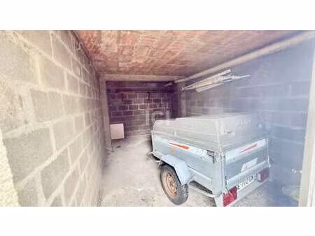 vente garage et parking à nantes (44000) : à vendre / 15m² nantes